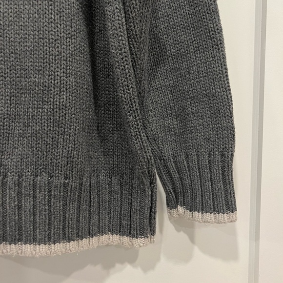 Old Navy boy’s half zip sweater - Picture 5 of 11